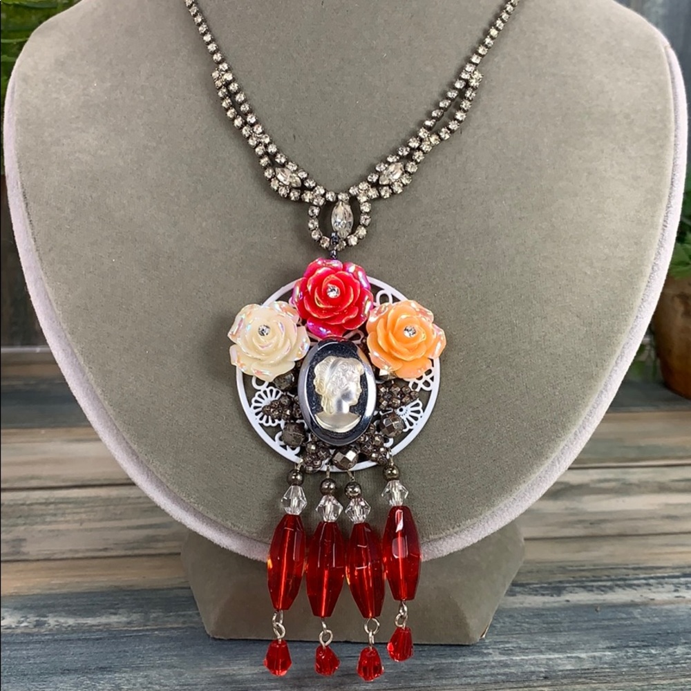 👑Adorned Crown artisan assemblage red cameo cluster crystal necklace